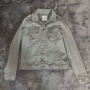 Sonoma Everyday Jacket Size Small – Sage Green/Gray Stretch Denim Distressed